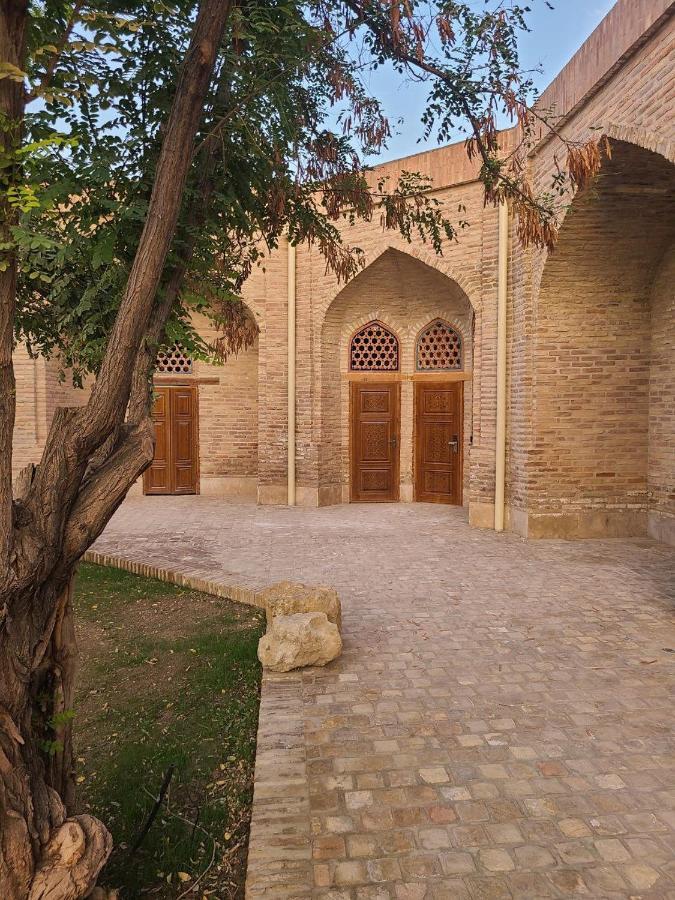 Marhaba Boutique Madrasah 15Th-16Th Century Acomodação com café da manhã Bucara Exterior foto